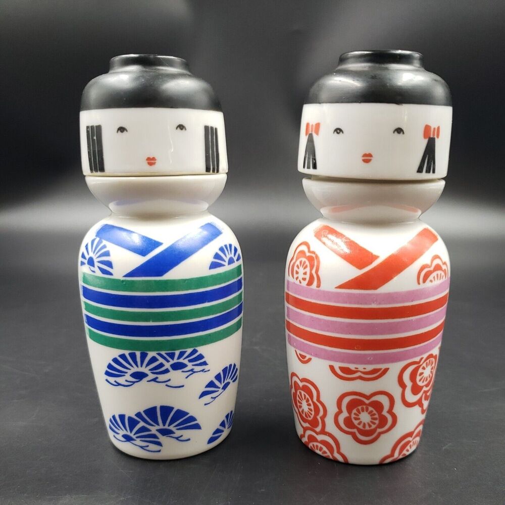 Vtg Kokeshi Kikkoman Japanese Sake Plum Wine Decanter Set Porcelain Boy & Girl